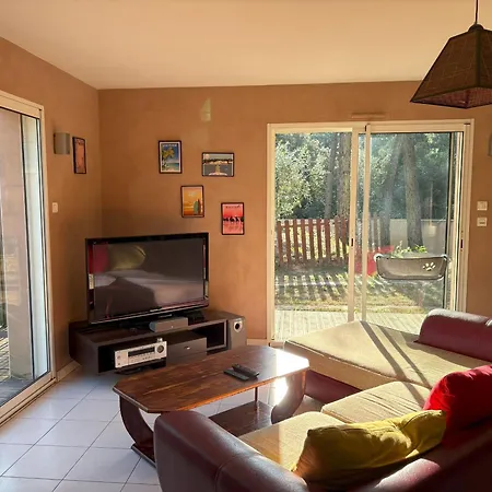 Maison Aux Portes De La Foret Avec Piscine Privee, Wi-fi Et Animaux Admis - Fr-1-323-558 Дом отдыха Сен-Жан-де-Мон